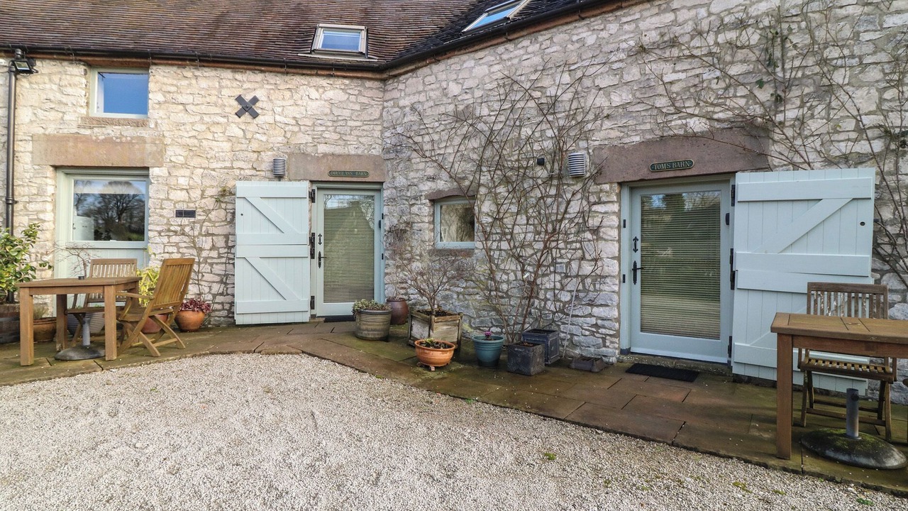 Photo of Outdoor in Parwich