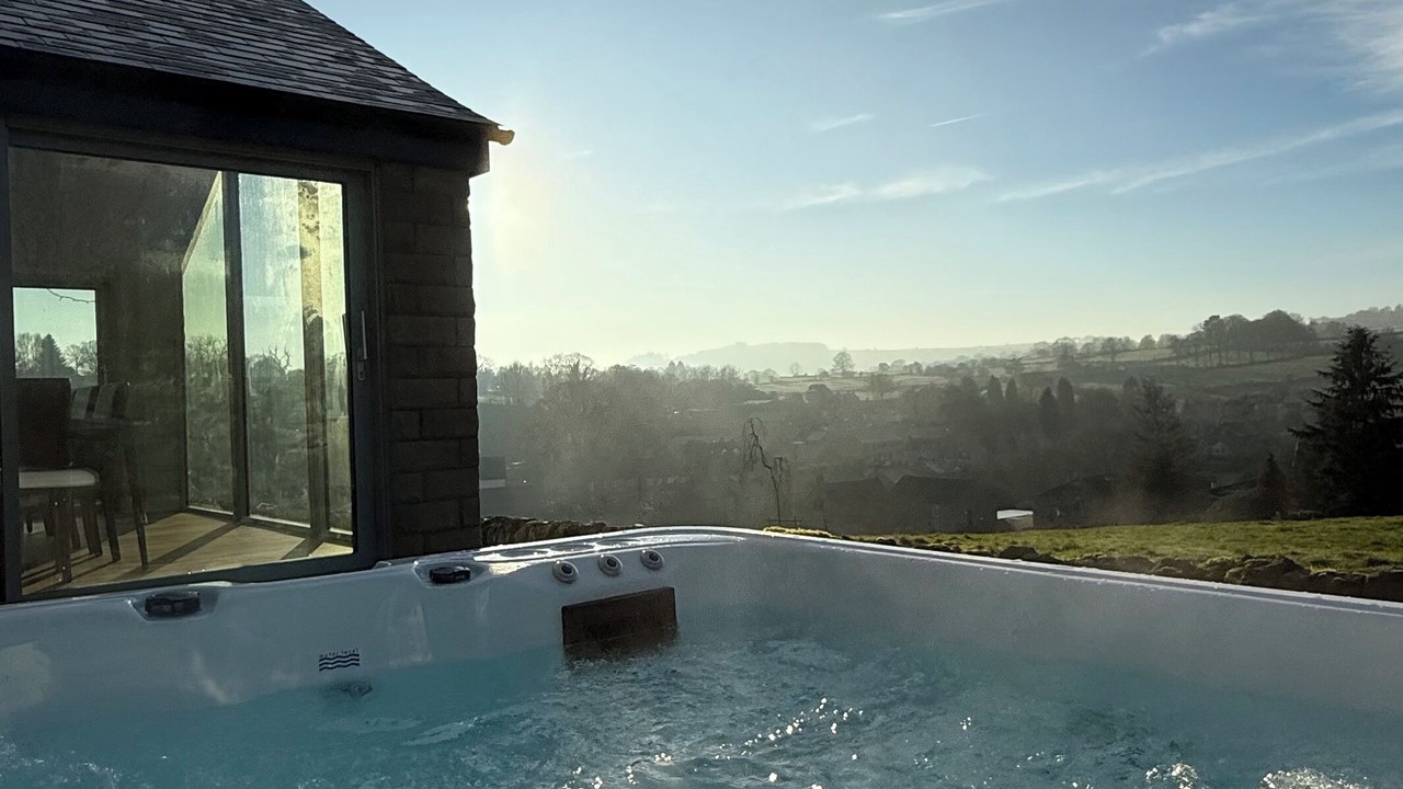 Photo of Outdoor in Tansley