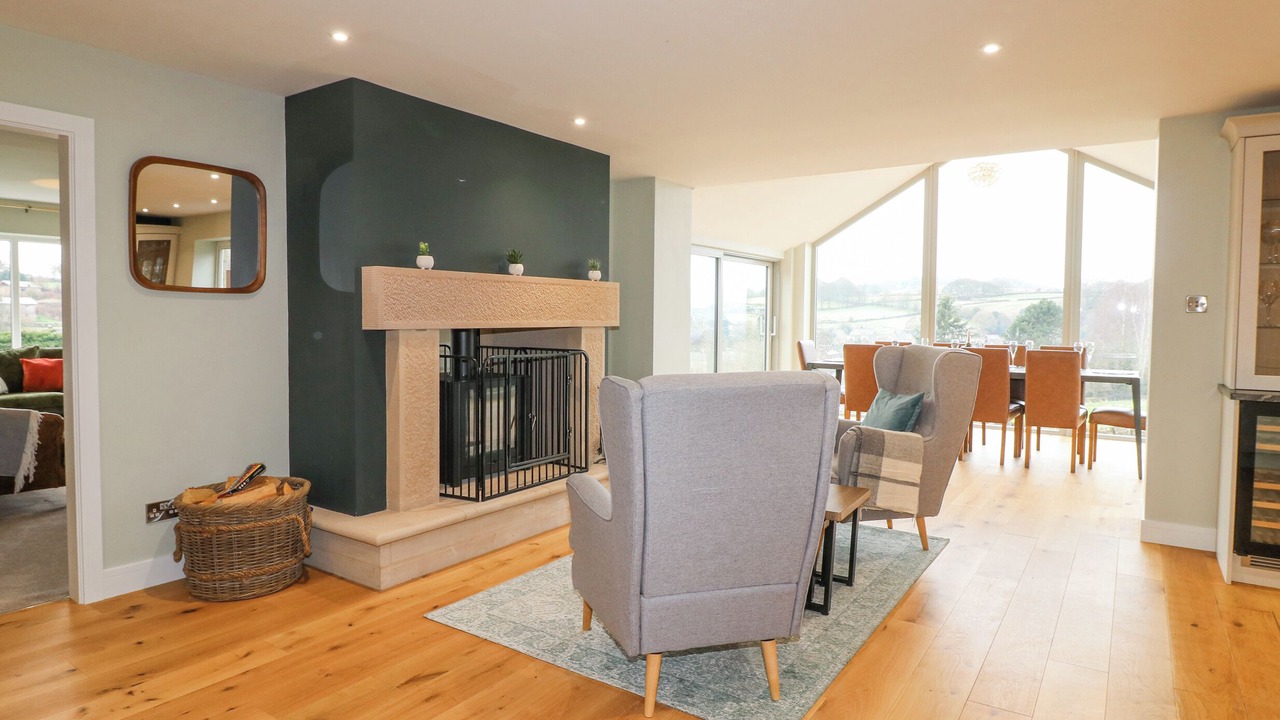 Photo of Others in Tansley