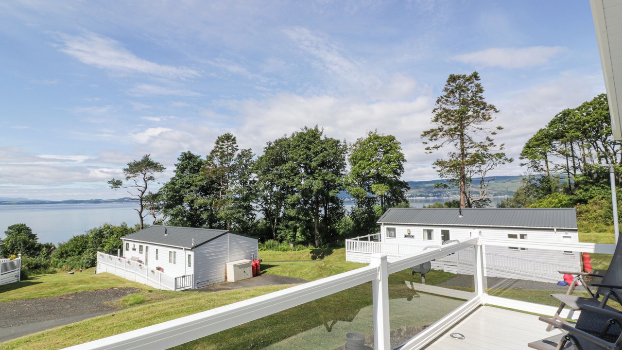 Photo of Patio Balcony in Wemyss Bay