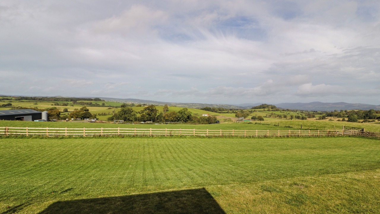 Photo of Others in Llanelidan