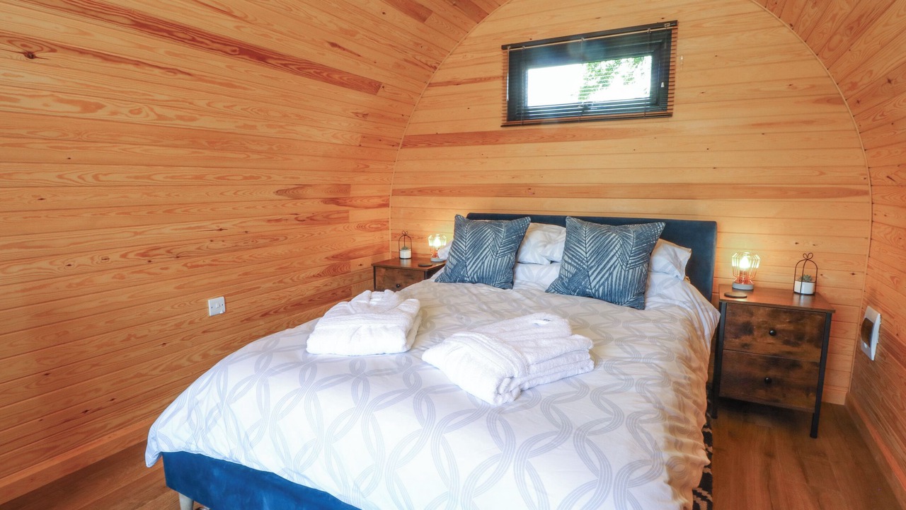 Photo of Others in Wollerton