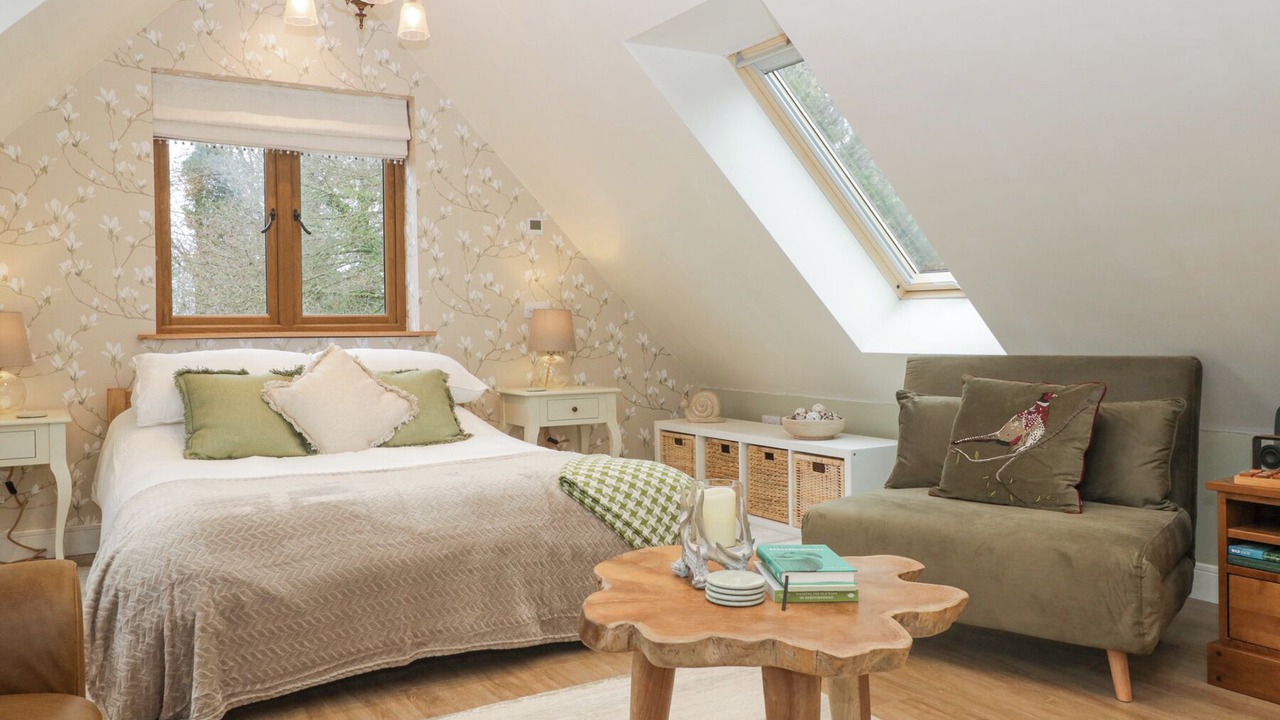 Photo of Others in Old Gore