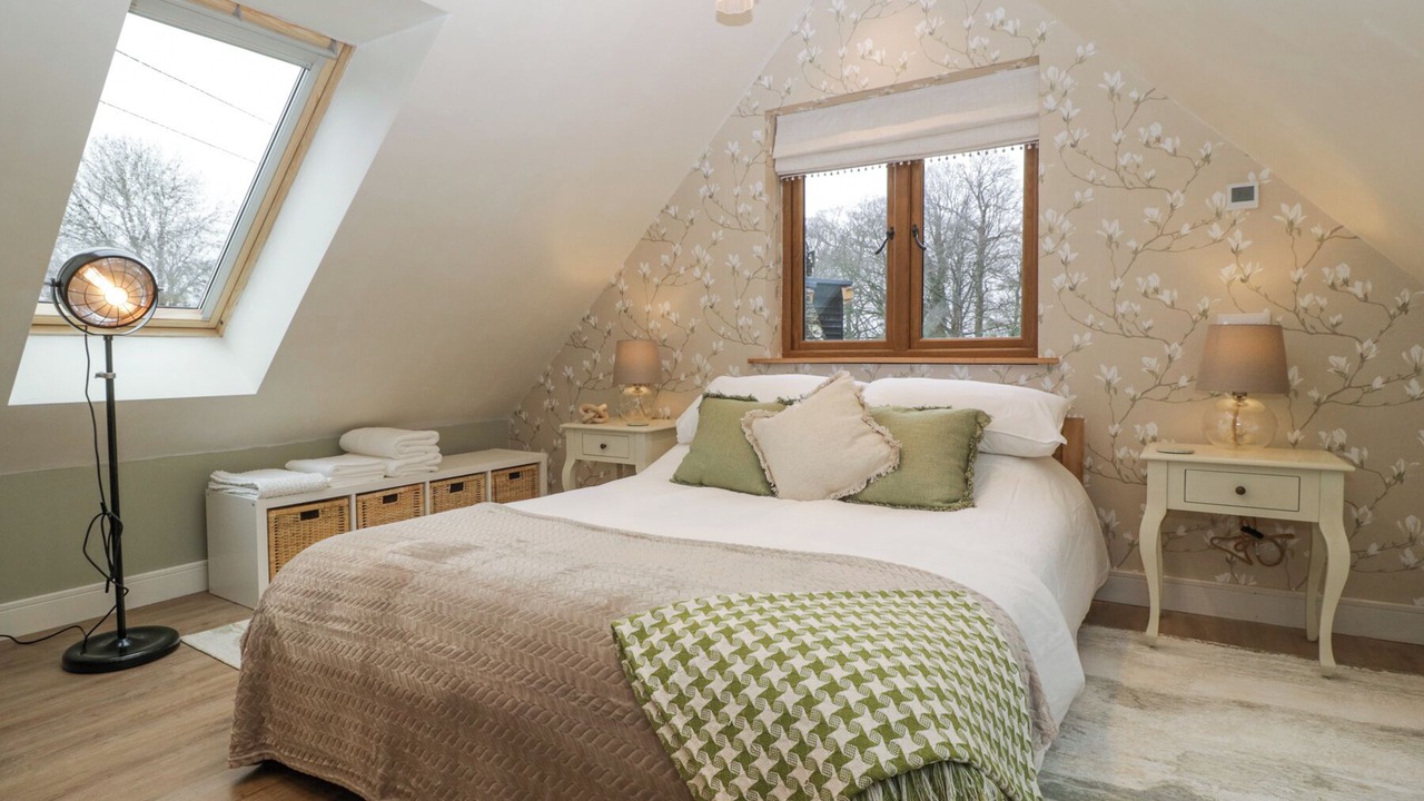 Photo of Others in Old Gore