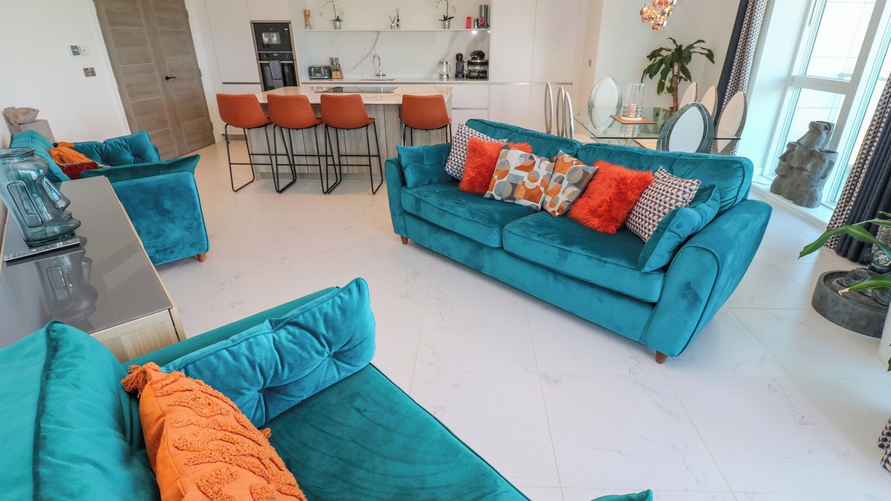 Photo of Livingroom in Newquay City Centre