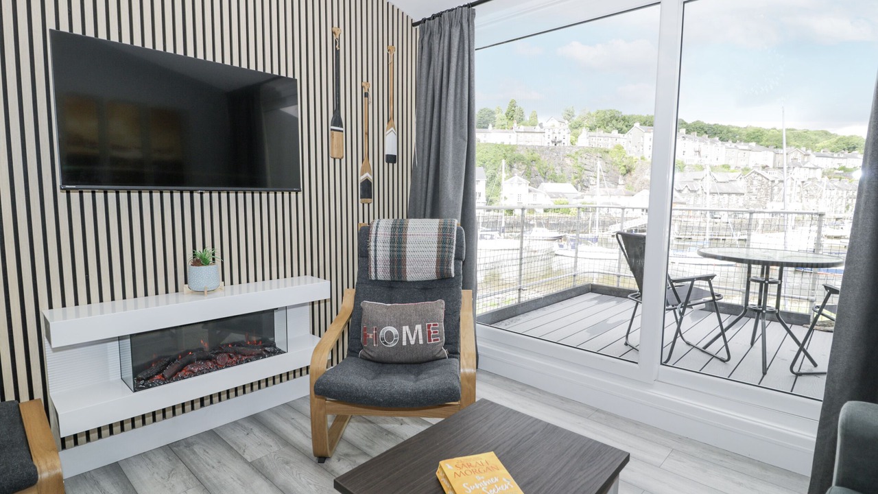 Photo of Others in Borth-y-Gest