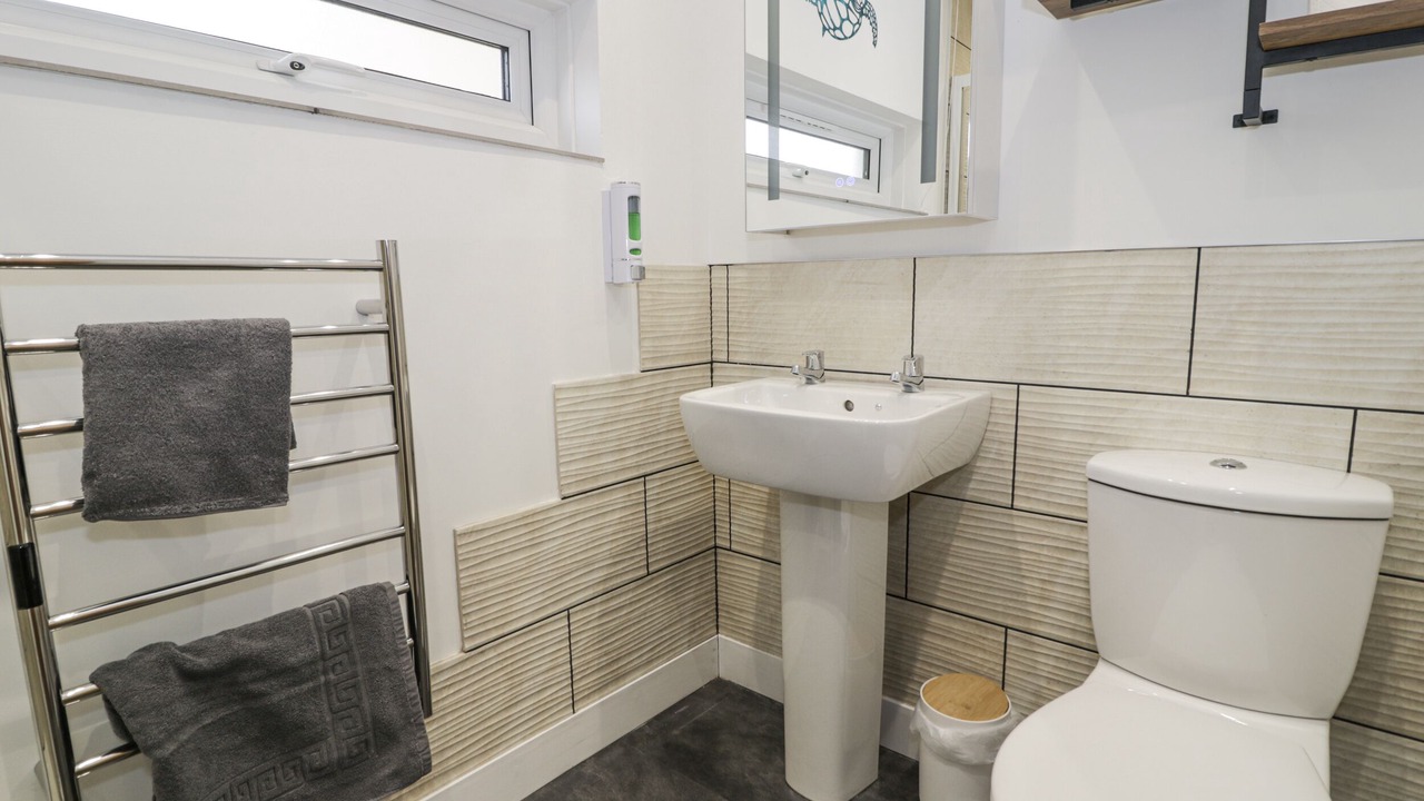 Photo of Bathroom in Borth-y-Gest