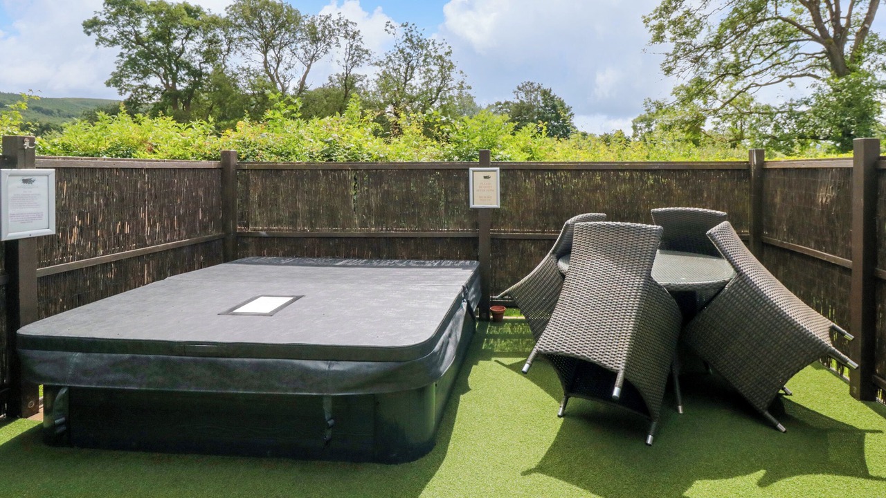 Photo of Patio Balcony in Carlton-in-Cleveland