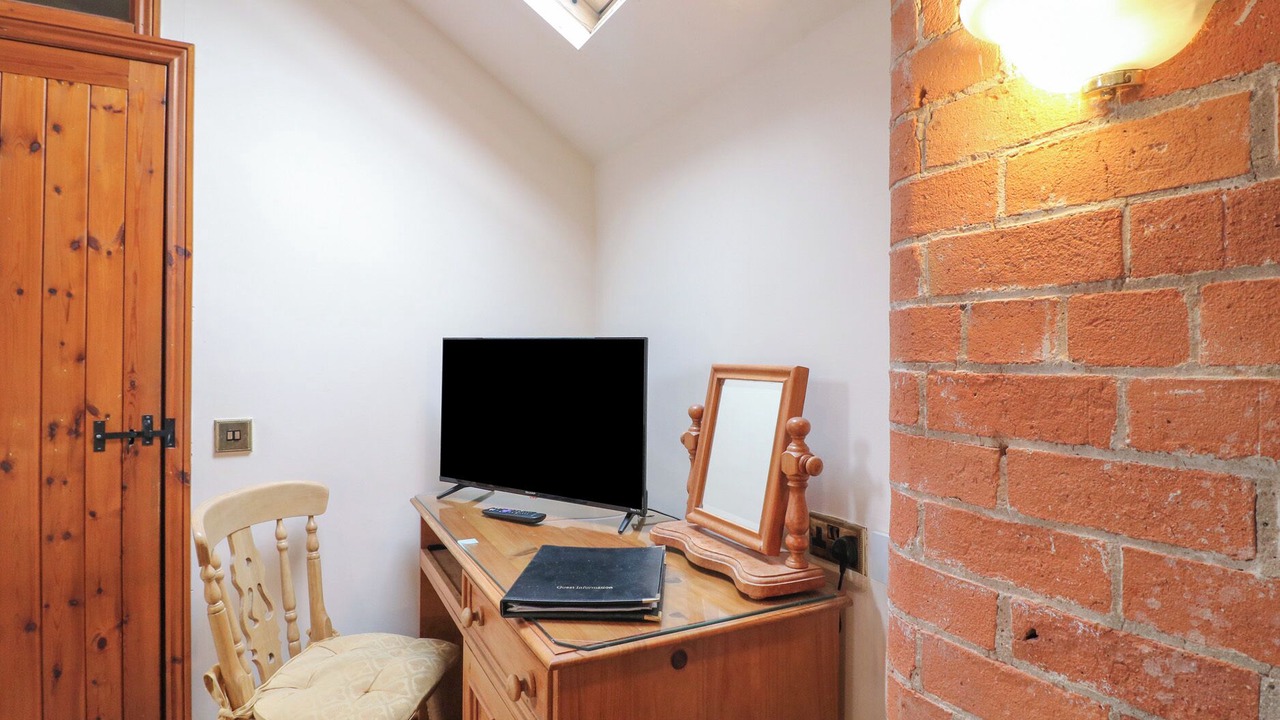 Photo of Others in Castle Donington