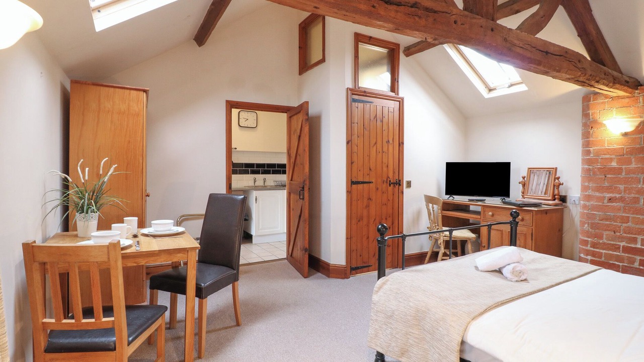 Photo of Others in Castle Donington