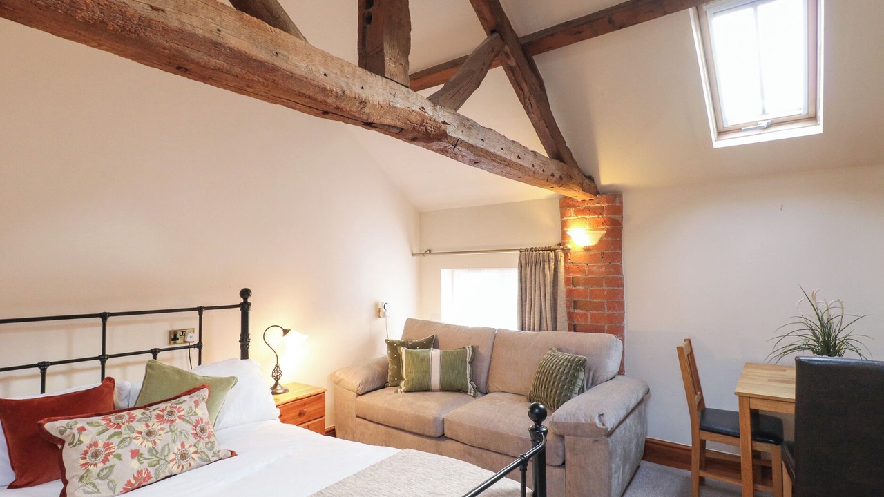 Photo of Others in Castle Donington