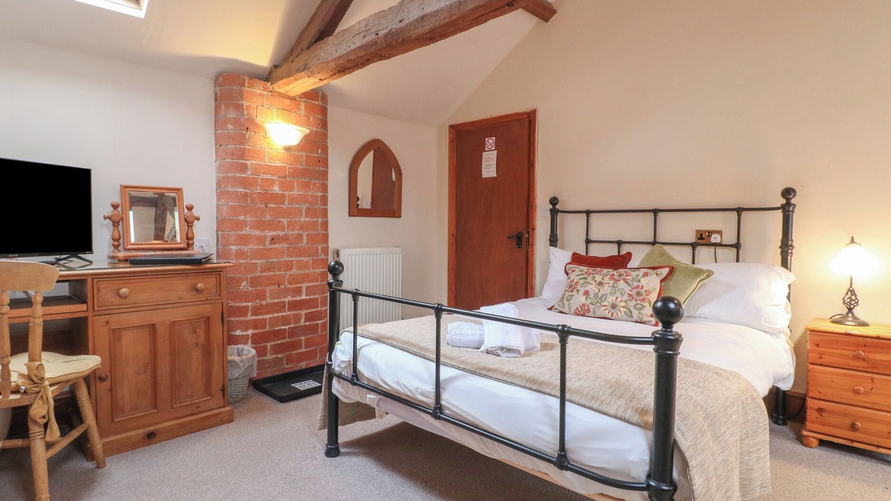 Photo of Others in Castle Donington