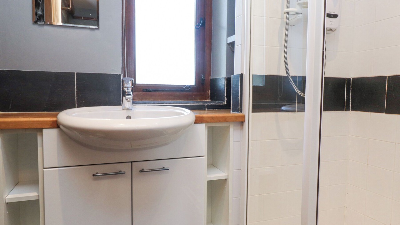 Photo of Others in Dinas