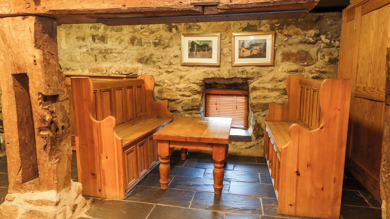 Photo of Others in Dinas