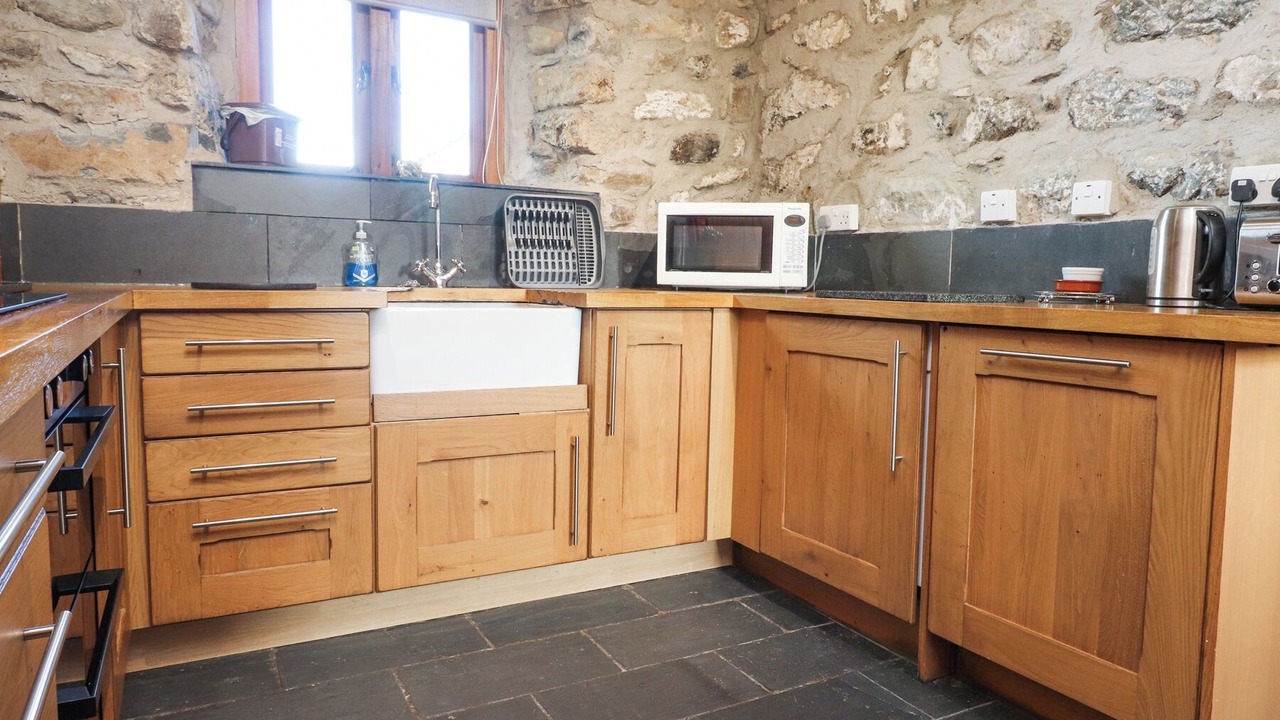 Photo of Others in Dinas