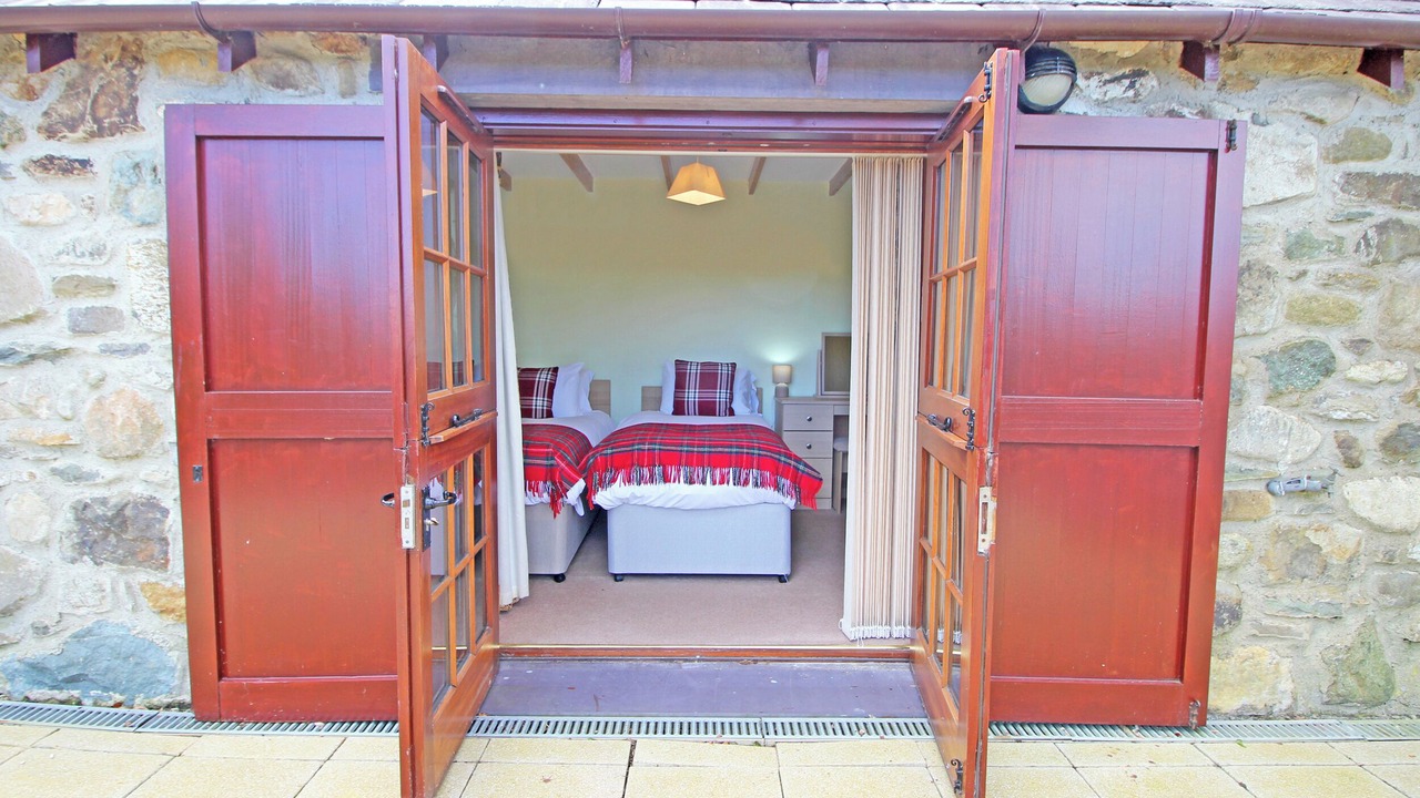 Photo of Others in Dinas