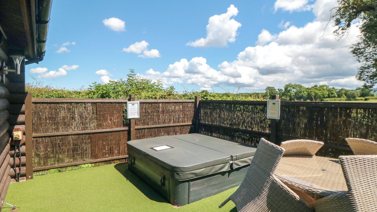 Photo of Patio Balcony in Carlton-in-Cleveland