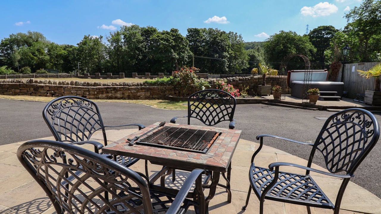 Photo of Outdoor in Shipley