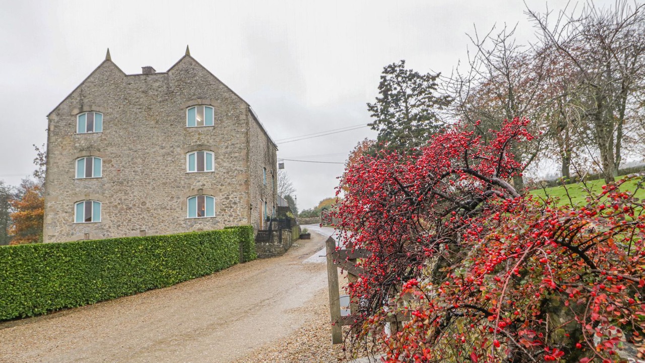 Photo of Outdoor in Newton St Loe