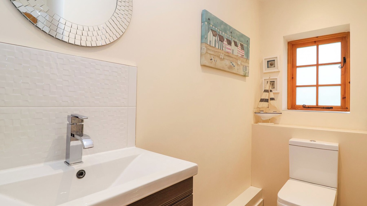 Photo of Others in Compton Dundon