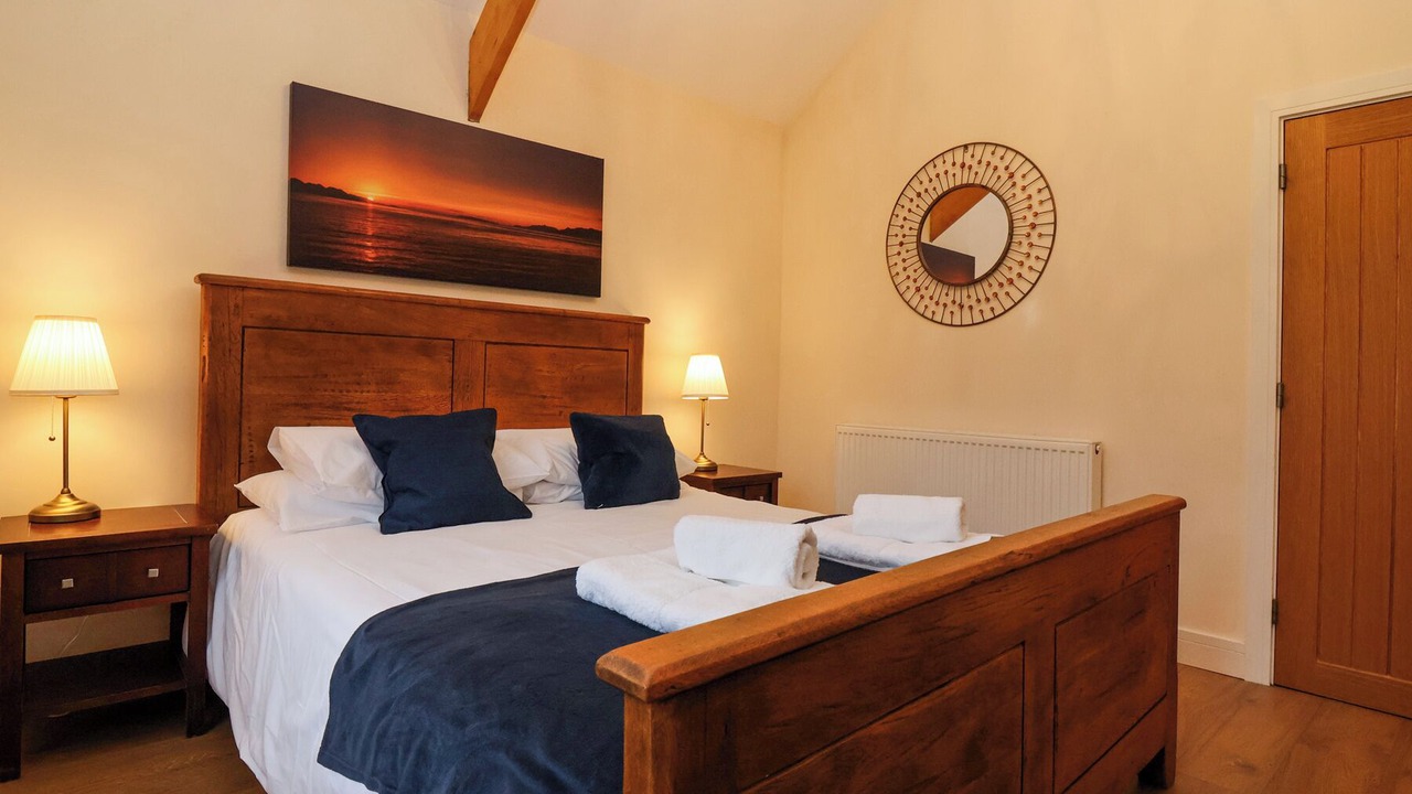 Photo of Others in Compton Dundon