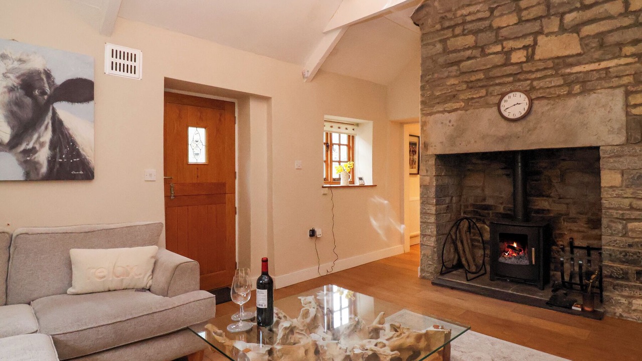 Photo of Others in Compton Dundon