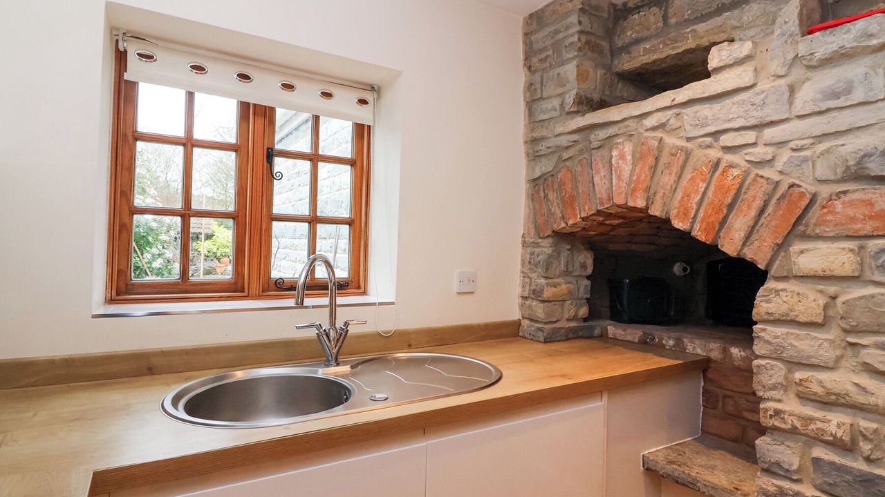 Photo of Others in Compton Dundon