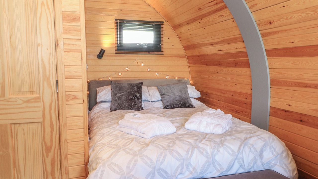 Photo of Others in Wollerton