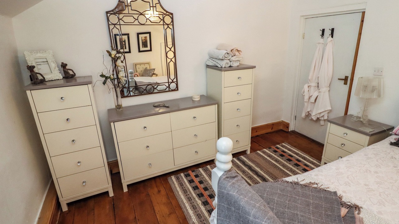 Photo of Others in Pontblyddyn