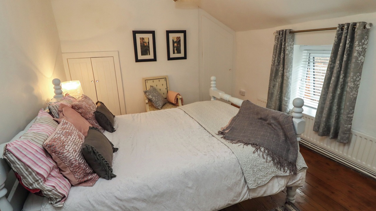 Photo of Others in Pontblyddyn