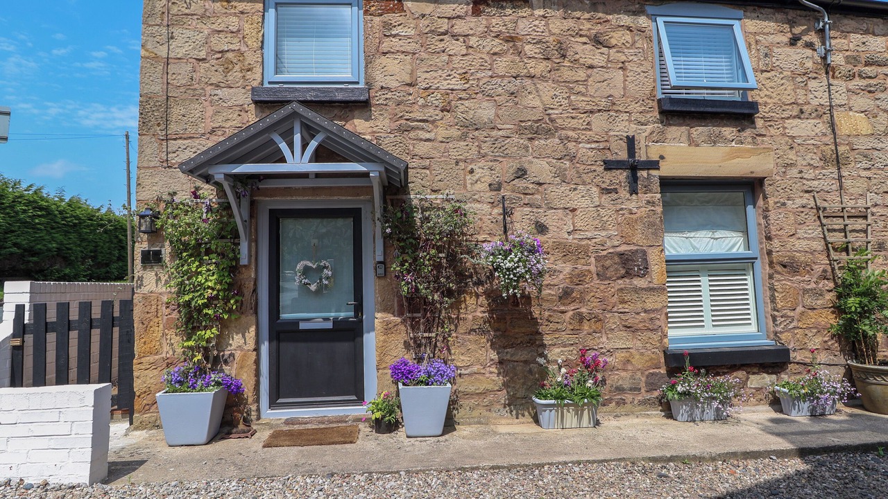 Photo of Outdoor in Pontblyddyn