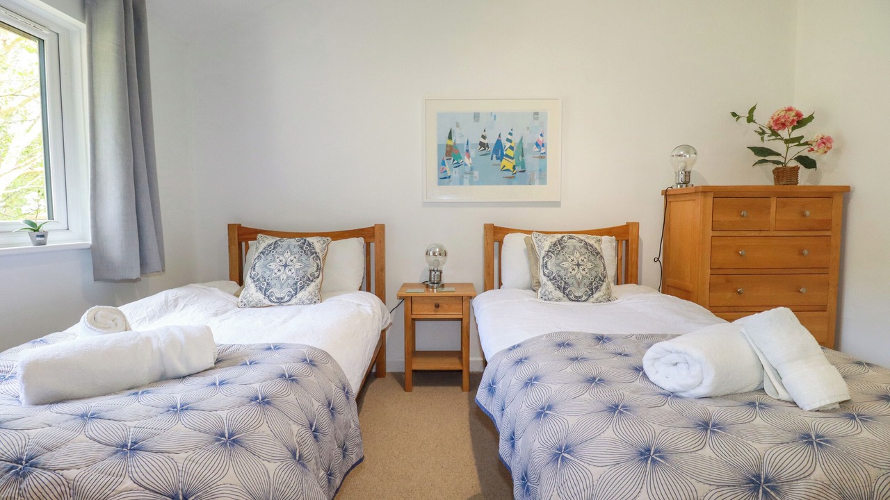 Photo of Others in Looe