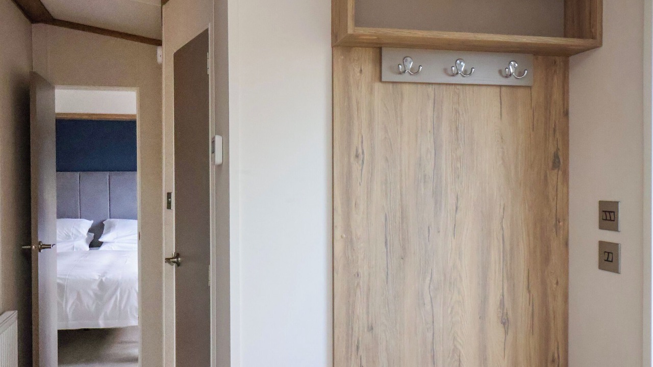 Photo of Others in Briggswath