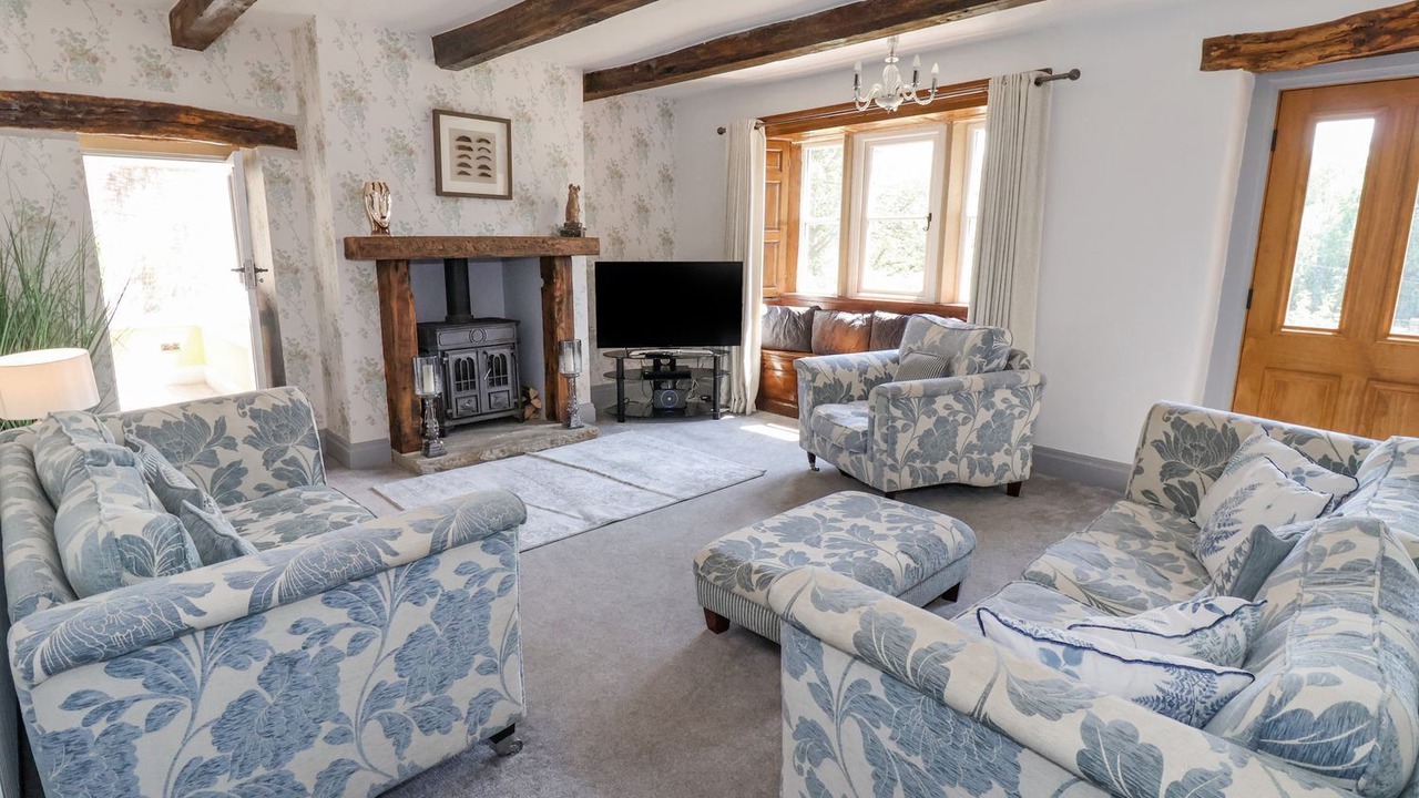 Photo of Livingroom in Shipley