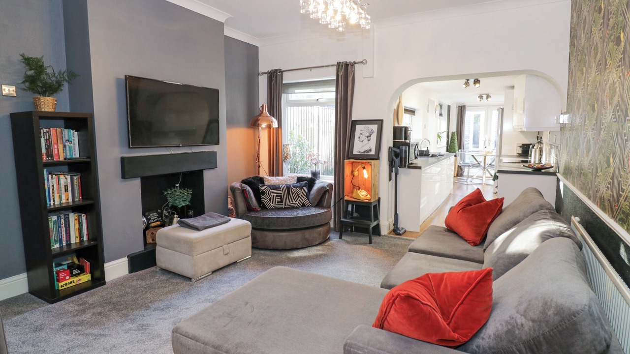 Photo of Livingroom in Smethwick