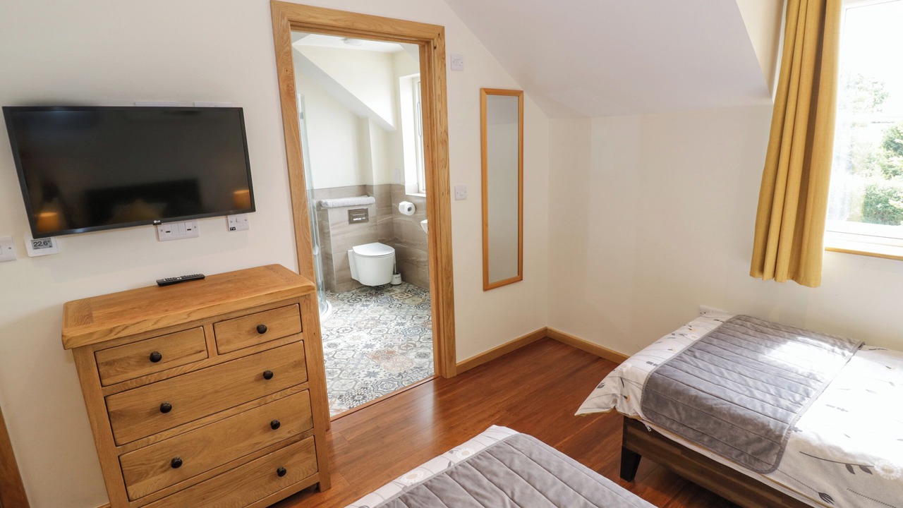 Photo of Others in Oxhill