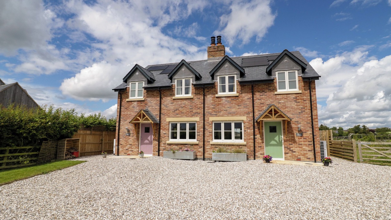 Photo of Others in Oxhill