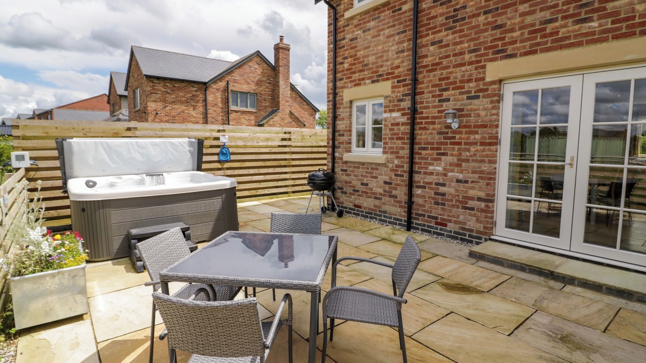 Photo of Outdoor in Oxhill