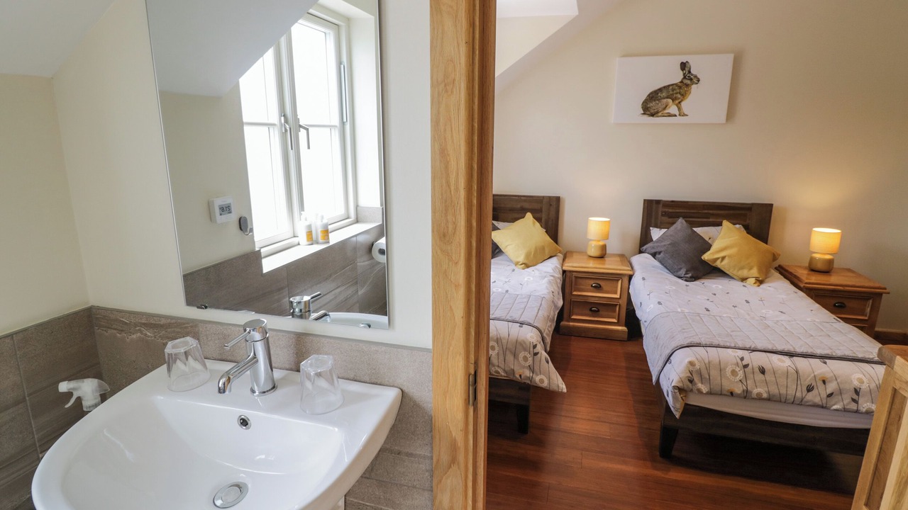 Photo of Others in Oxhill