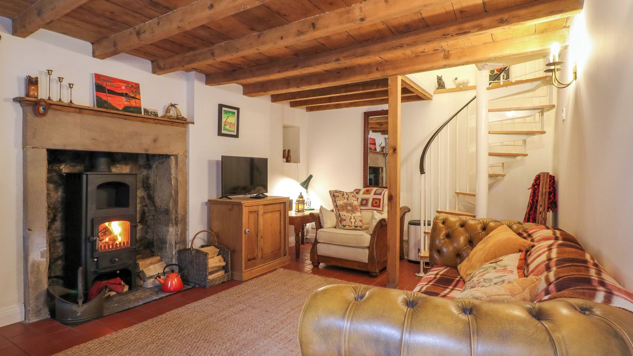 Photo of Livingroom in Alstonfield