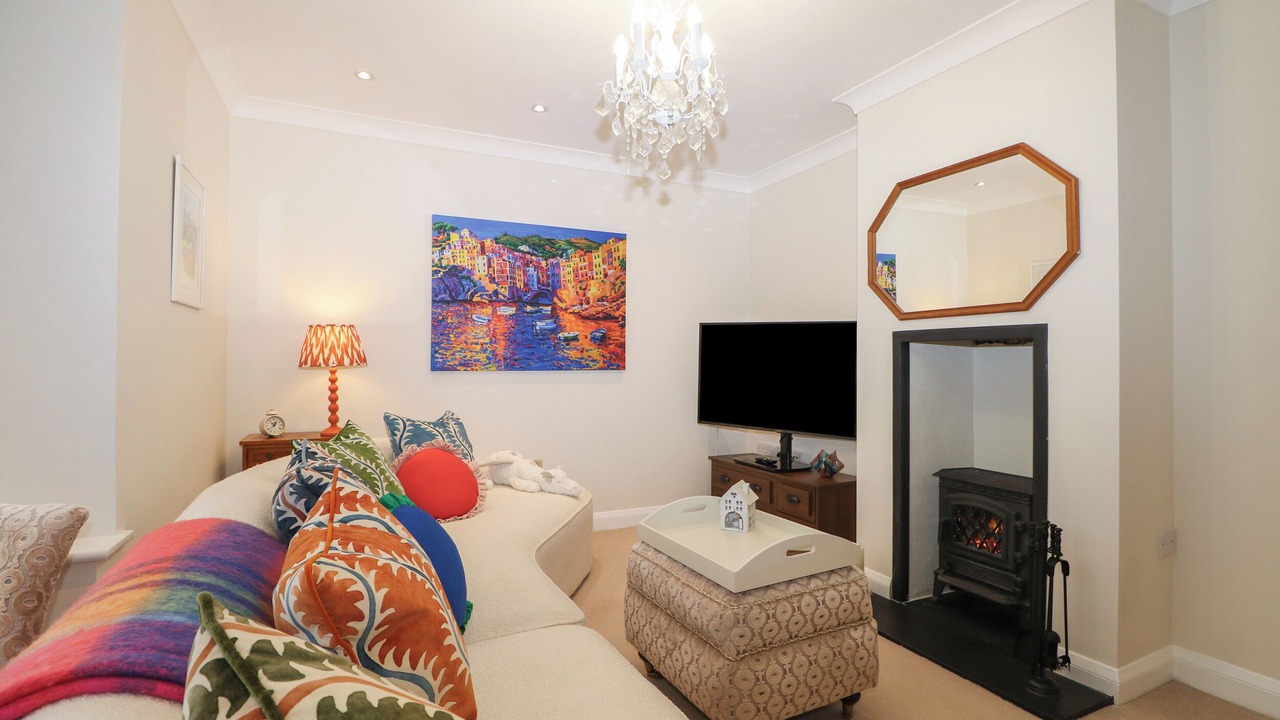 Photo of Livingroom in Micheldever