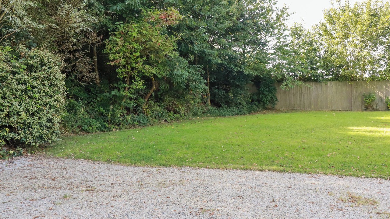 Photo of Others in Saint Columb Major