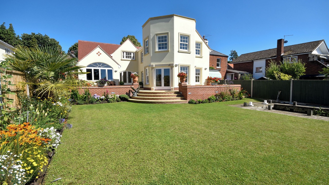 Photo of Outdoor in Horning