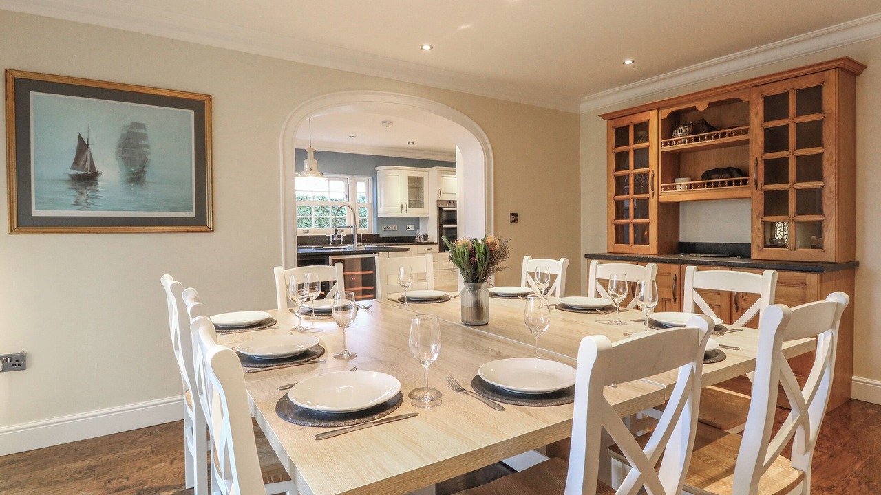 Photo of Others in Horning