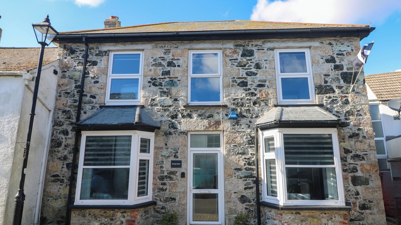 Photo of Outdoor in Mullion