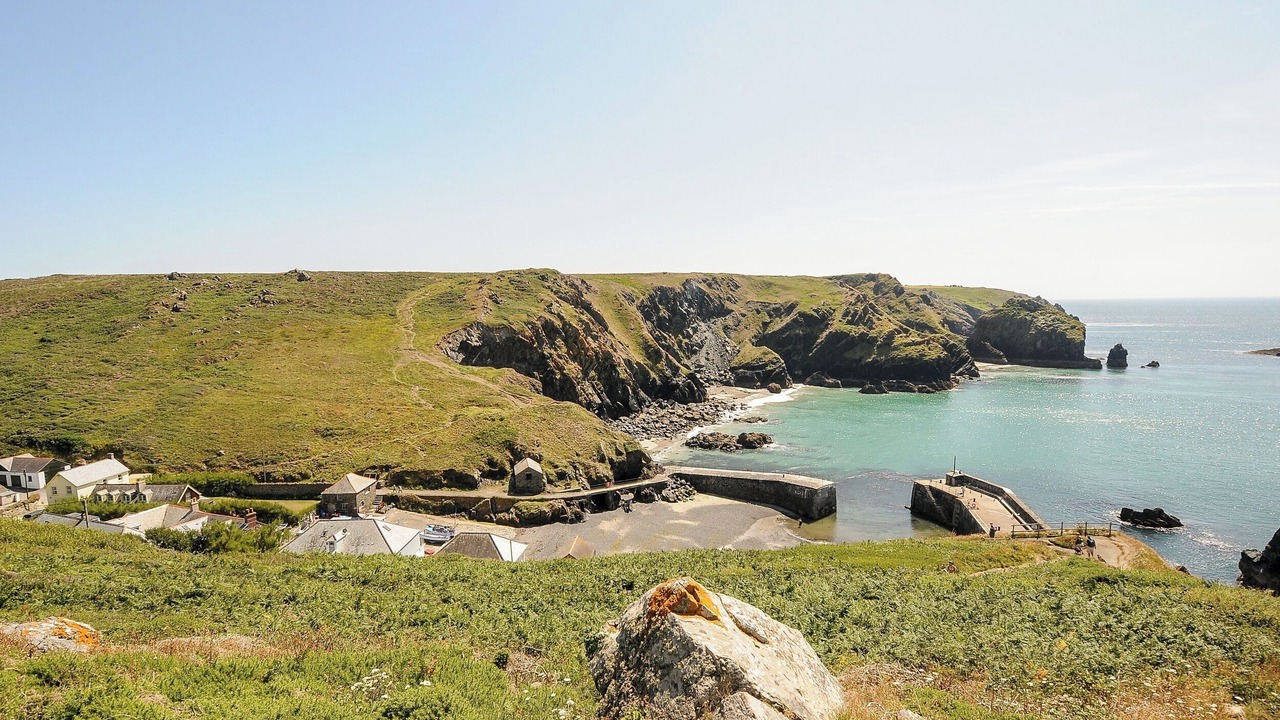 Photo of Others in Mullion