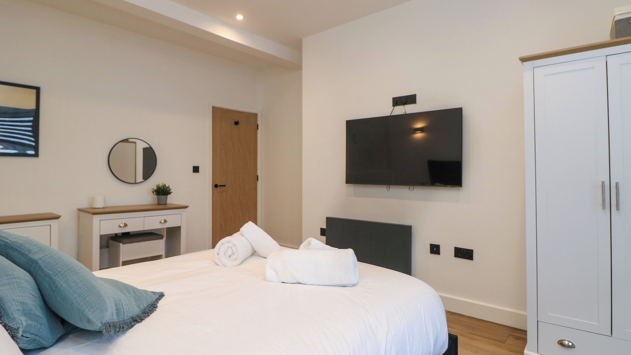 Photo of Others in Mullion