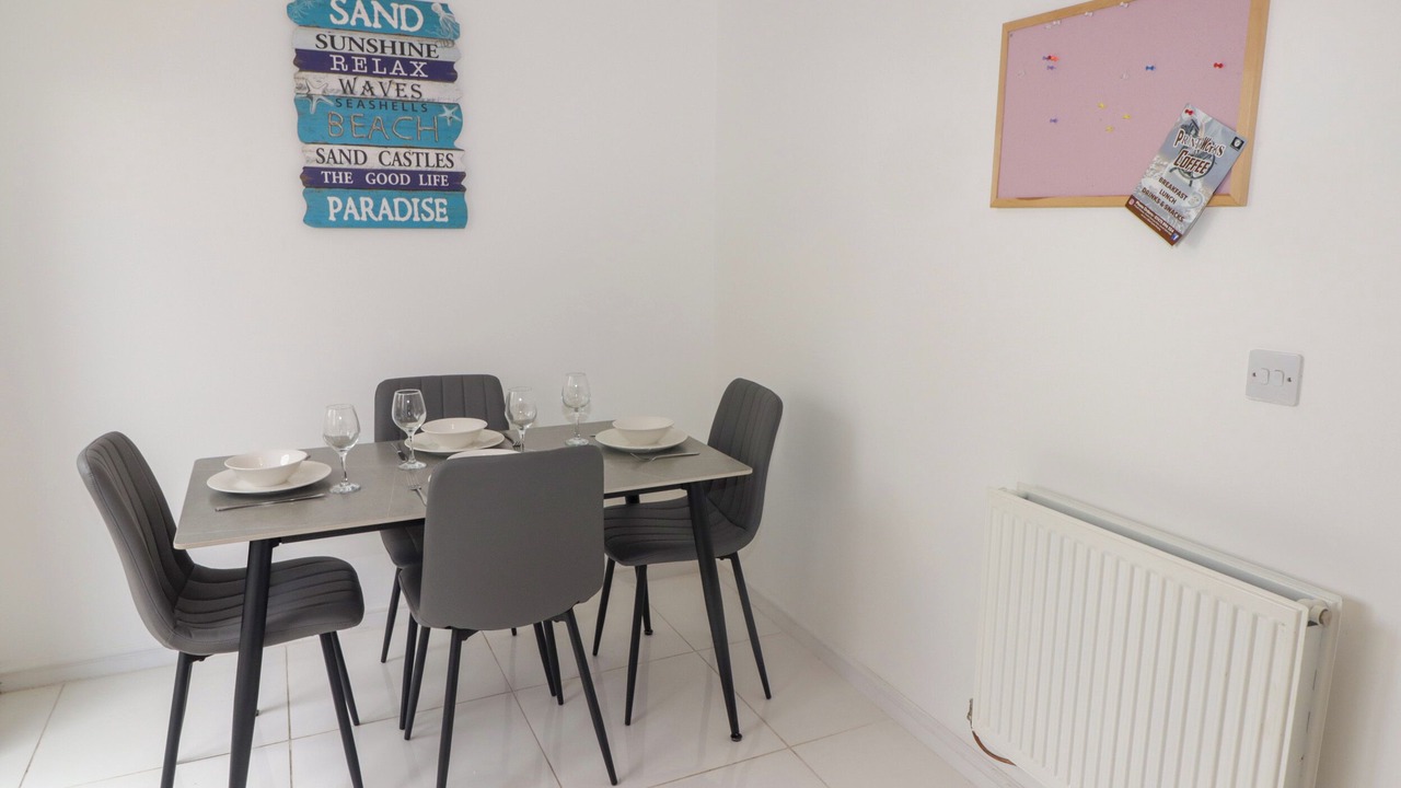 Photo of Others in Crynant