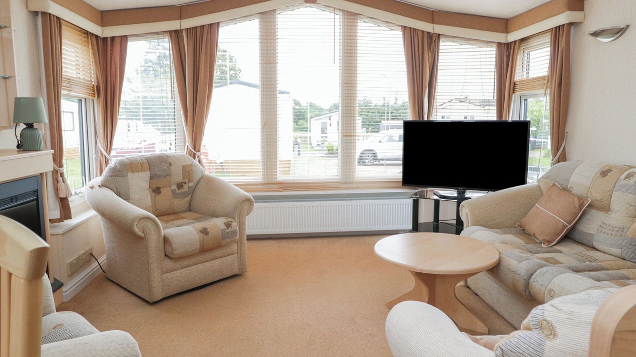 Photo of Others in Denny