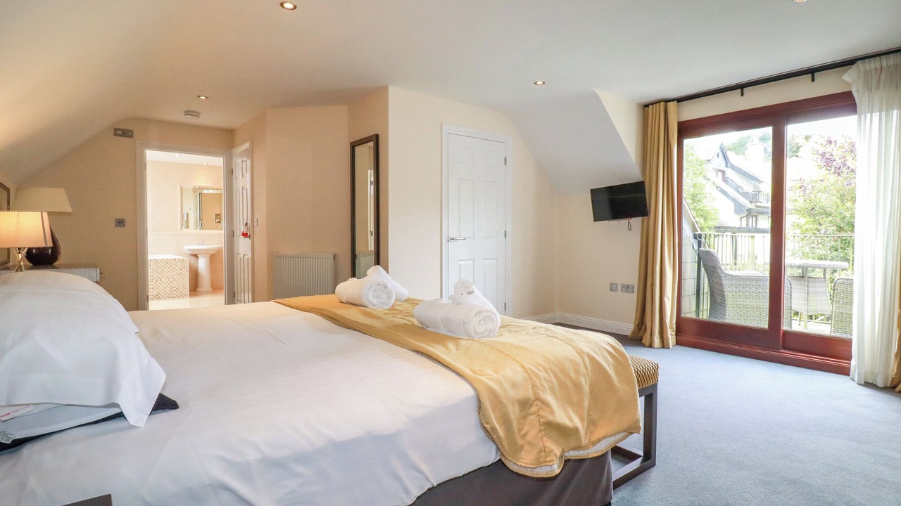 Photo of Others in St Wenn